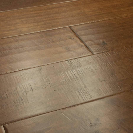 Chaparral-Lodge-Pole-Maple-Thumb