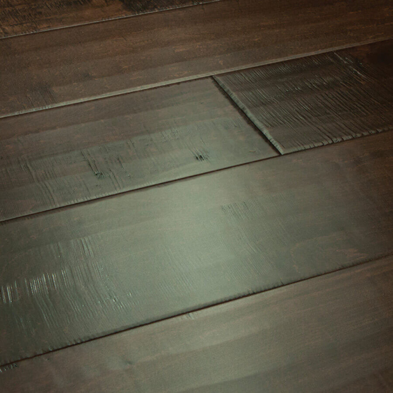 Chaparral-Rustler-Maple-Thumb